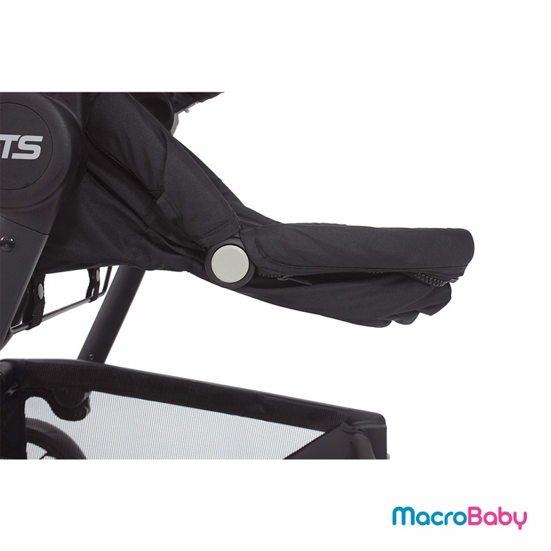 Cochecito GTS QUANTUM 4 en 1 negro, con huevito y base GTS - MacroBaby